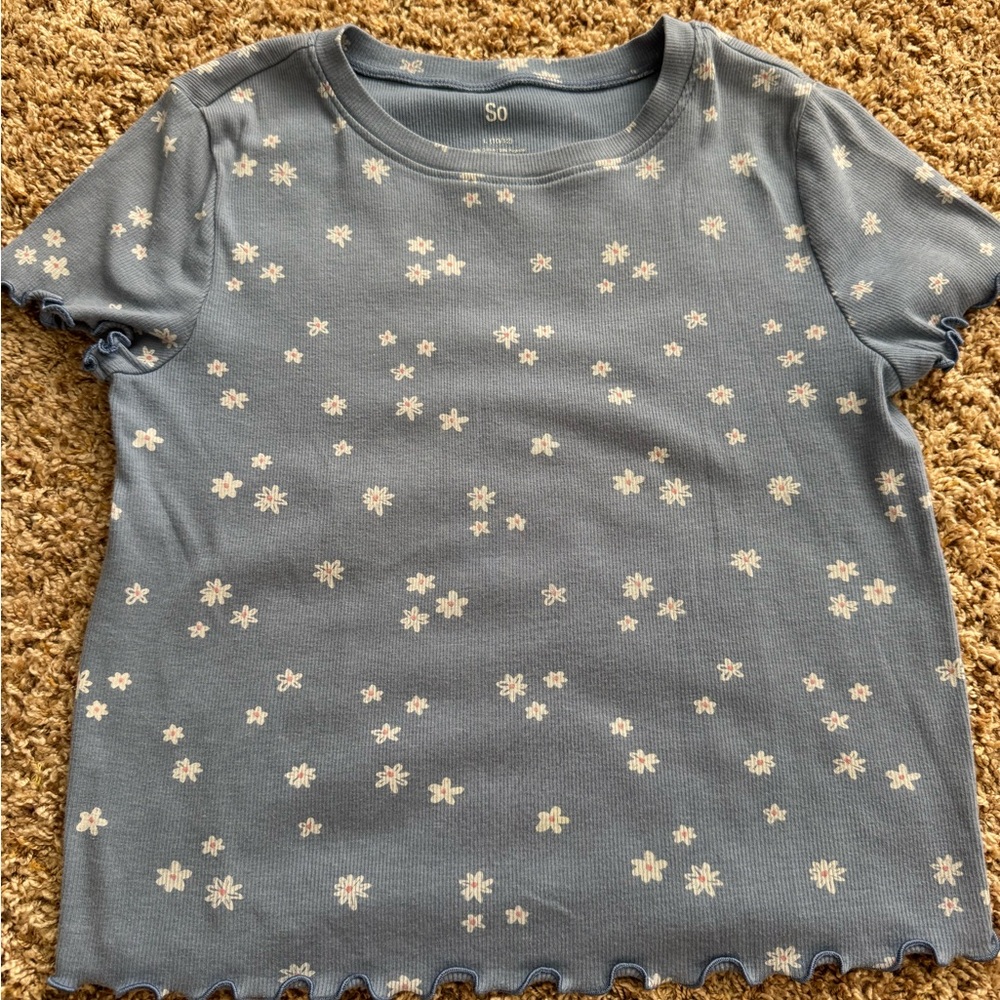 SO t-shirt, blue floral, size 10/12